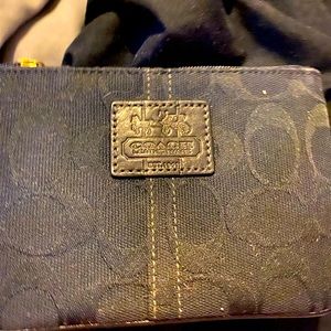 Coach wristlet for sale!!